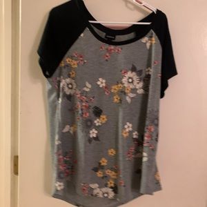 Women’s shirt